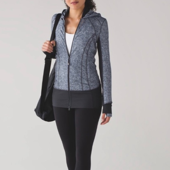 Lululemon Daily Practice Jacket Rio Mist White Black / Deep Coal size 6 - Picture 3 of 13